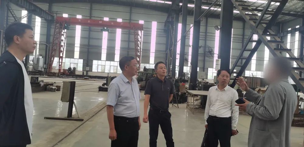 加緊推進(jìn)時(shí)效，鞏固合作成果，增進(jìn)落地可能！四川某地方政府實(shí)地考察機(jī)械設(shè)備零部件擴(kuò)建投資選址項(xiàng)目企業(yè)